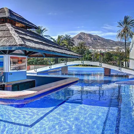 Apartment Benalbeach With Magnificent Sea View
